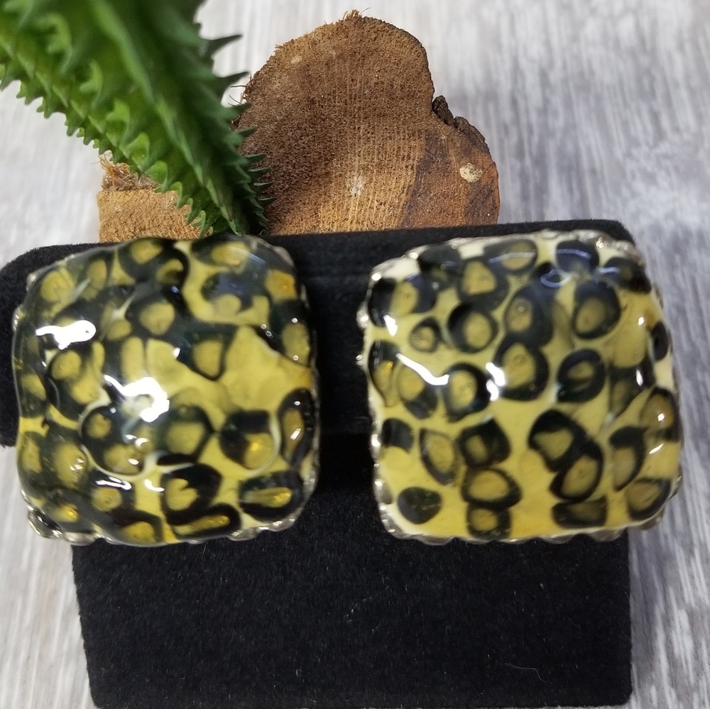 Vintage Square Leopard print Earrings - Picture 2 of 8